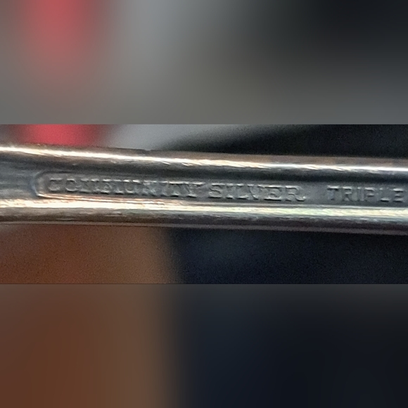 COMMUNITY TRIPLE PLUS SILVER Olive/Pickle Fork Flower De Luce  LONG HANDLED - Picture 3 of 5